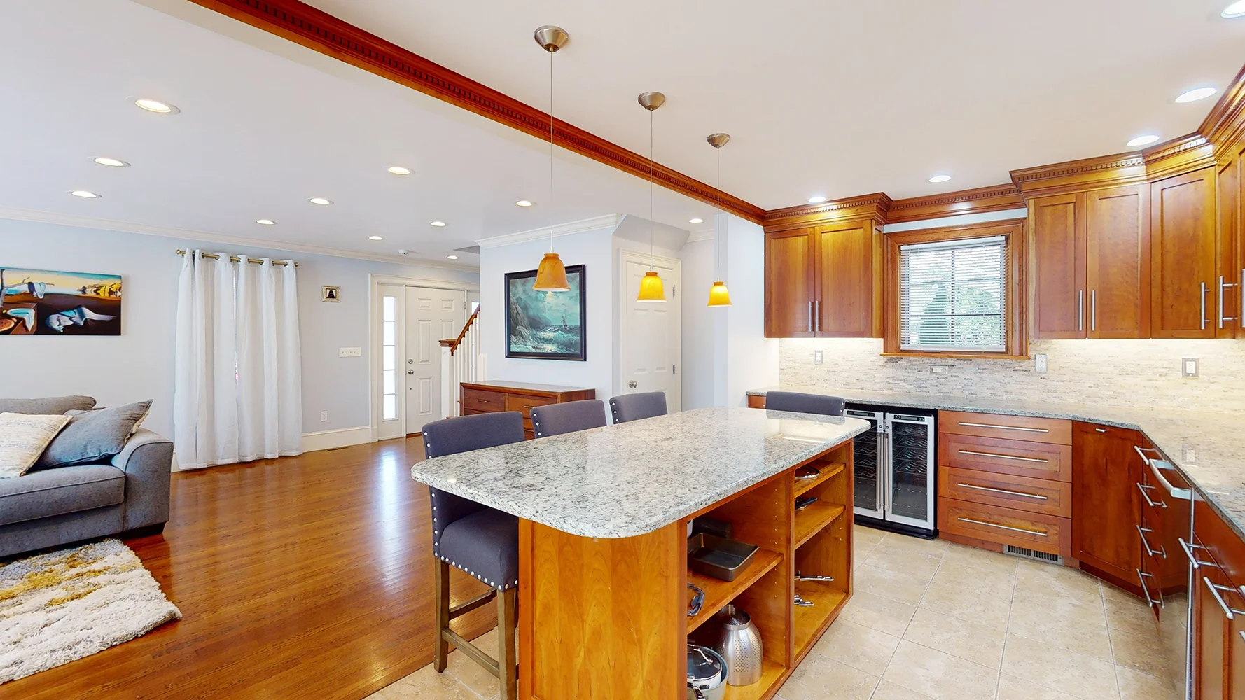 Real Estate Listing Example 14